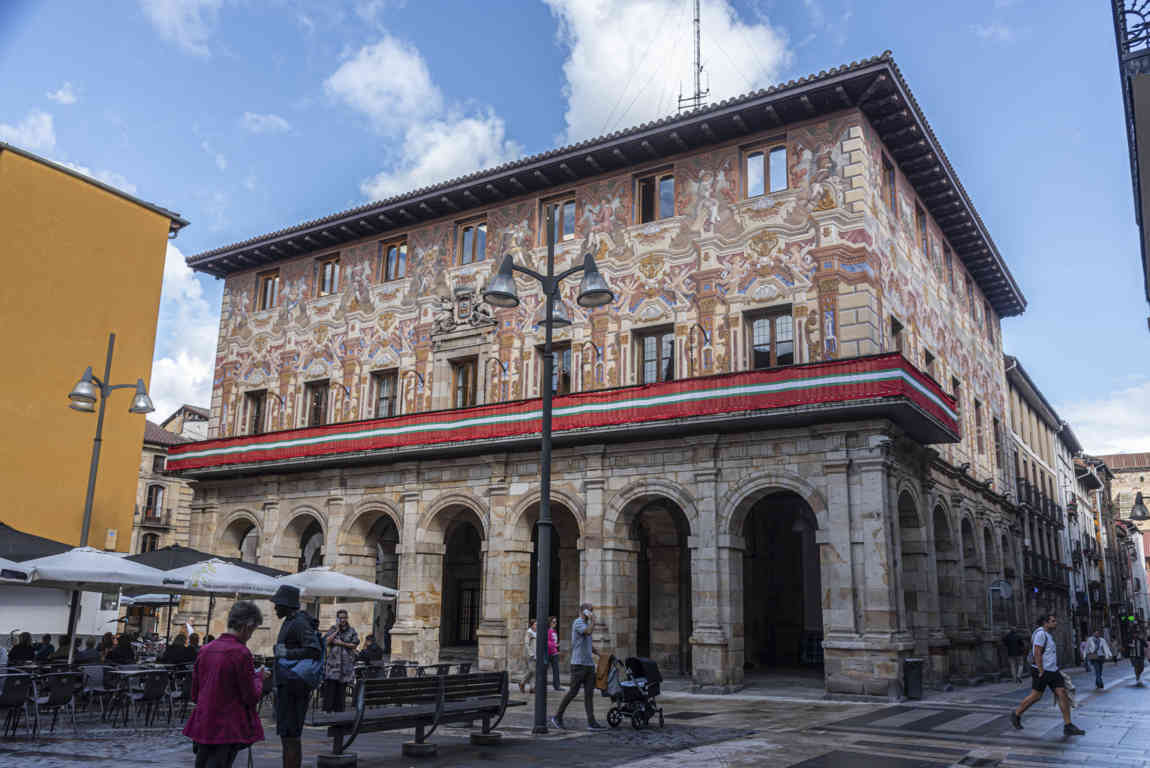 Vizcaya - Durango 05 - Ayuntamiento.jpg